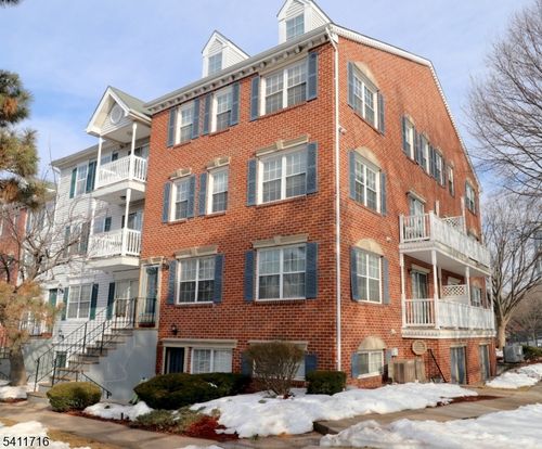 12-12 Rutgers Dr, Newark, NJ, 07103-3064 | Card Image