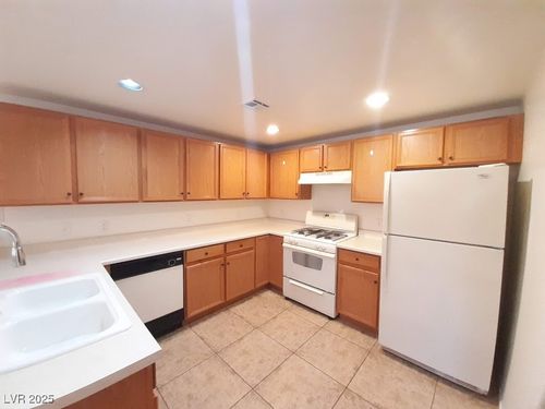 183-9580 W Reno Ave, Las Vegas, NV, 89148-1710 | Card Image