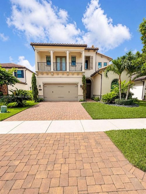 8939-8939 Grand Prix Ln, Boynton Beach, FL, 33472-2778 | Card Image