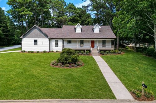 2125 Brandon Acres Dr, Buford, GA, 30519-4261 | Card Image
