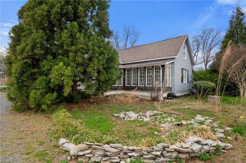 3809 Union Hill Rd, East Bend, NC, 27018-7349 | Card Image