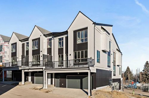 618 Sovereign Common Sw, Calgary, AB, T3C3Y3 | Card Image