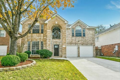 815 Robins Way, Stafford, TX, 77477-5838 | Card Image