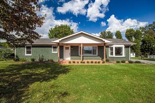 328 Margo Ln, Mc Minnville, TN, 37110-1127 | Card Image