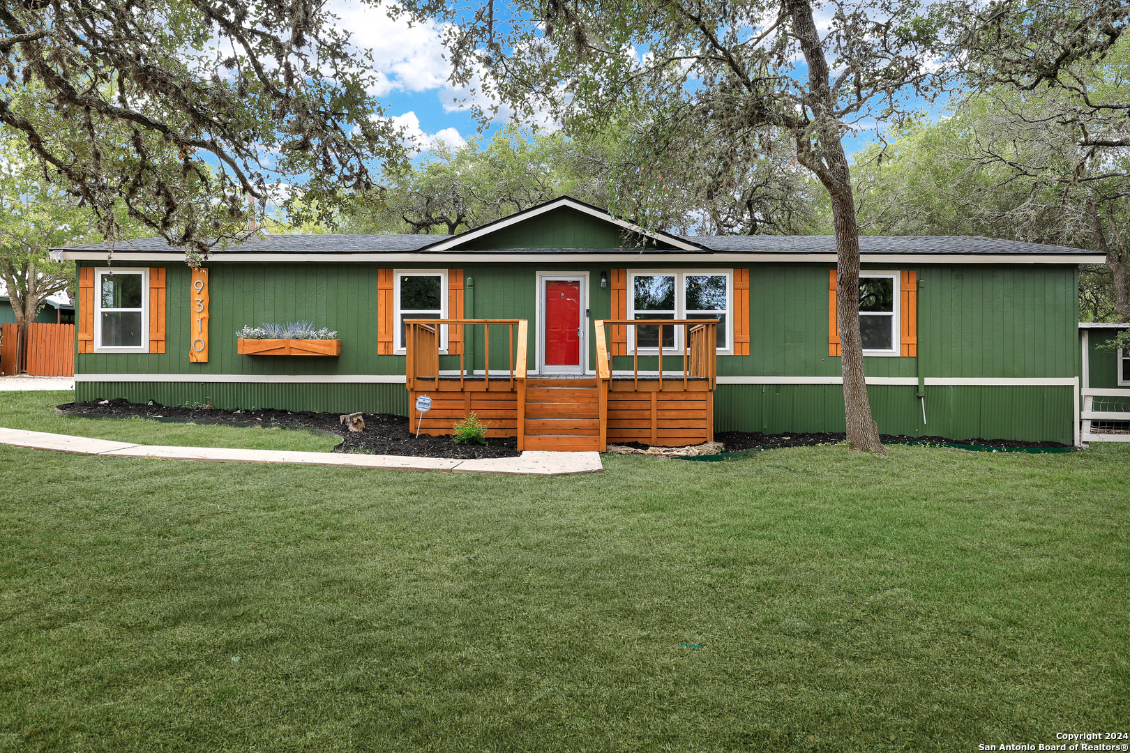 Tarpon Dr, Boerne, TX 78006