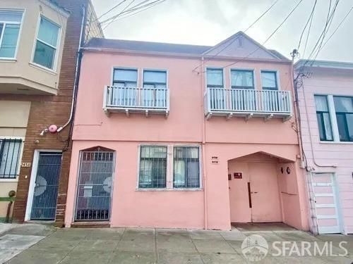 247 Brighton Ave, San Francisco, CA, 94112-2319 | Card Image