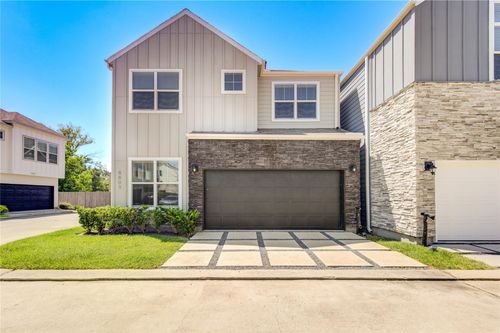 8803 Hollister Pine Ct, Houston, TX, 77080-1505 | Card Image