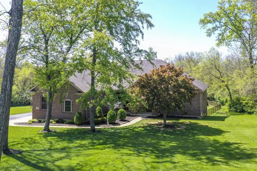 3681 Wilmington Rd, Lebanon, OH, 45036-8917 | Card Image