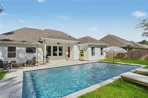 72656 Robindale Dr, Covington, LA, 70435-5416 | Card Image