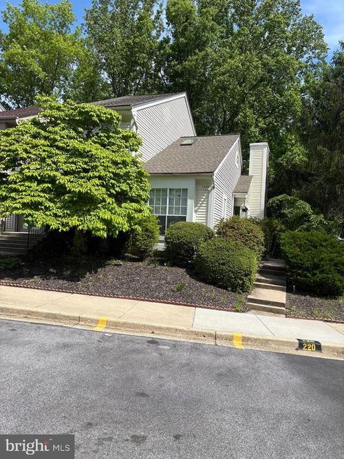 1438 Casino Cir, SILVER SPRING, MD, 20906-5902 | Card Image
