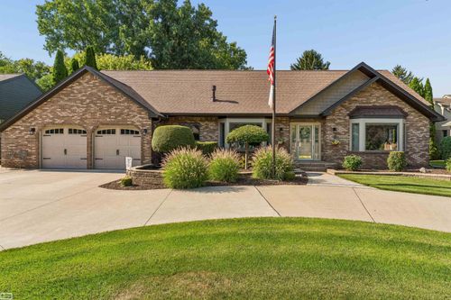 23804 Ronita Dr, Macomb, MI, 48042-5145 | Card Image