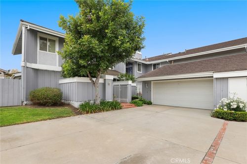 23-45 Lakeshore, Irvine, CA, 92604-3324 | Card Image