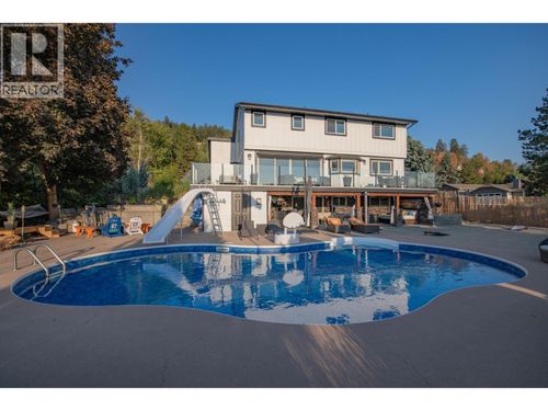 702 Cypress Dr, Coldstream, BC, V1B2X9 | Card Image