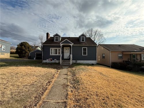 522 E Division St, New Castle, PA, 16101 | Card Image