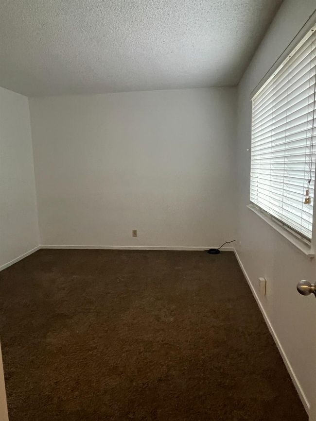 101 - 2576 W Fairmont Ave, Condo with 2 bedrooms, 0 bathrooms and null parking in Fresno CA | Image 20