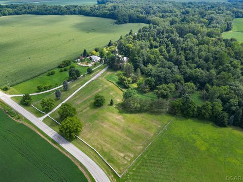 7127 Scott Hwy, Blissfield, MI, 49228-9621 | Card Image