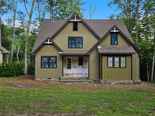 467 Linville Creek Dr, Linville, NC, 28646 | Card Image
