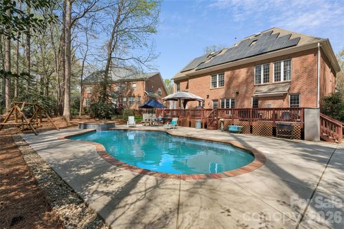 2678 Landing Pointe Dr, Lake Wylie, SC, 29710-8075 | Card Image