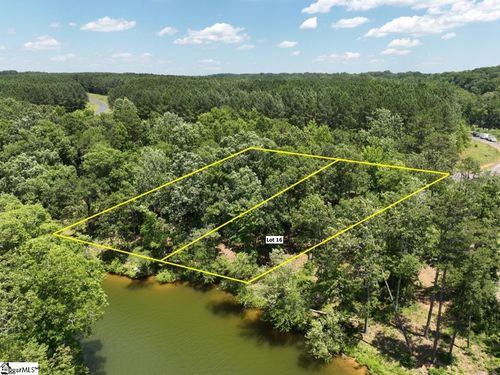 44 Creek Point Dr, Abbeville, SC, 29620-3276 | Card Image