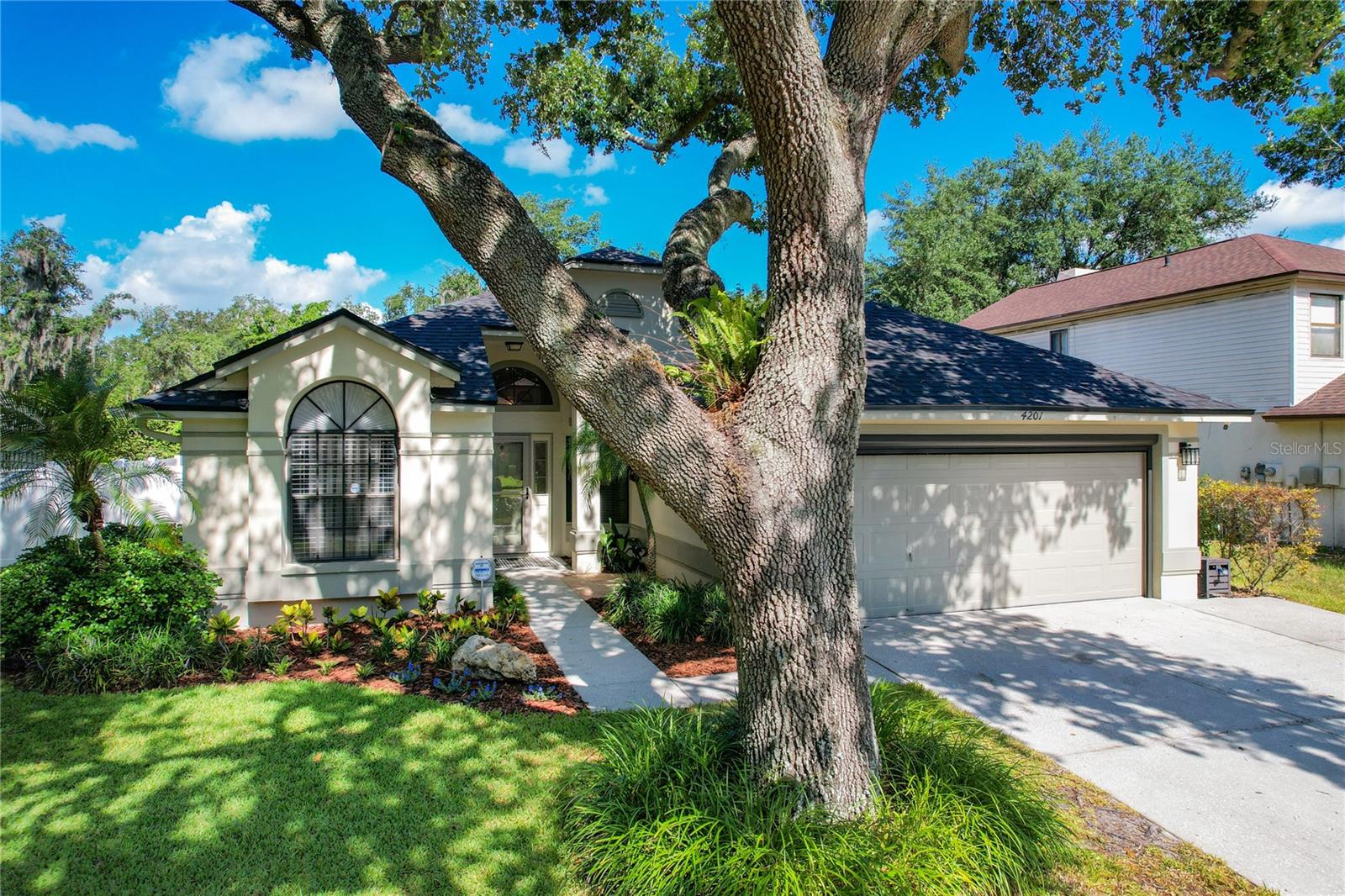 Residential in PLANT CITY 2