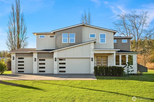 19902 Broadway Ave, Snohomish, WA, 98296-7936 | Card Image