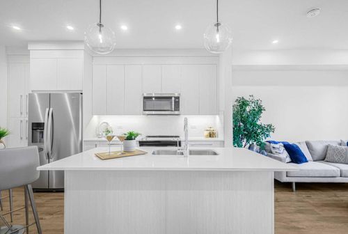 1117-395 Skyview Parkway Ne, Calgary, AB, T3N2K1 | Card Image