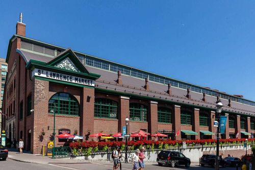 901-1 Market Street, Toronto, ON, M5E0A2 | Card Image