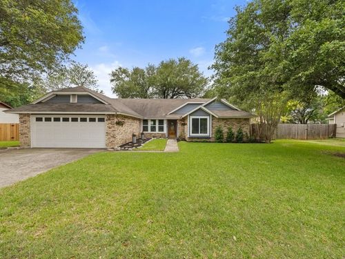 201 N Rainbow Bridge Dr, Cedar Park, TX, 78613-3034 | Card Image