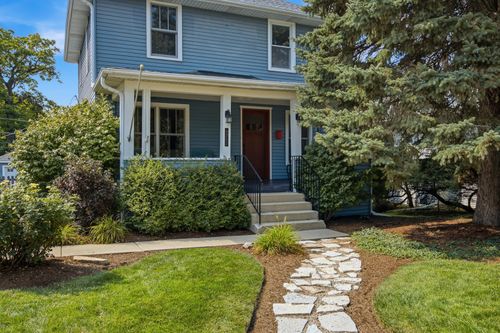 4712 Main Street, Downers Grove, IL, 60515 | Card Image