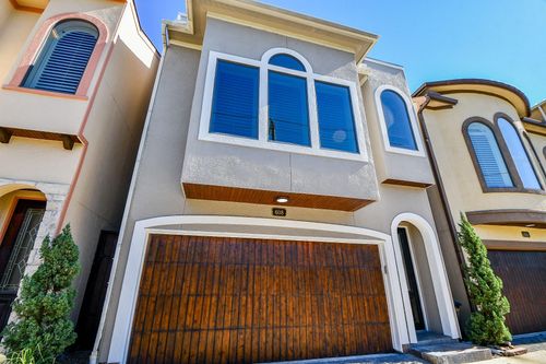608 Westcott St, Houston, TX, 77007-5019 | Card Image