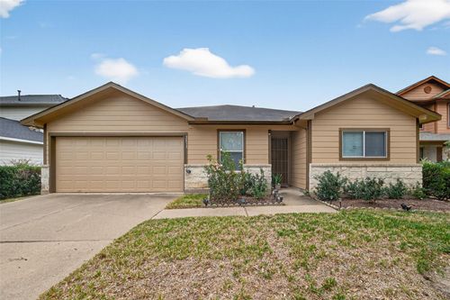 2831 Meiko Dr, Houston, TX, 77045-4833 | Card Image