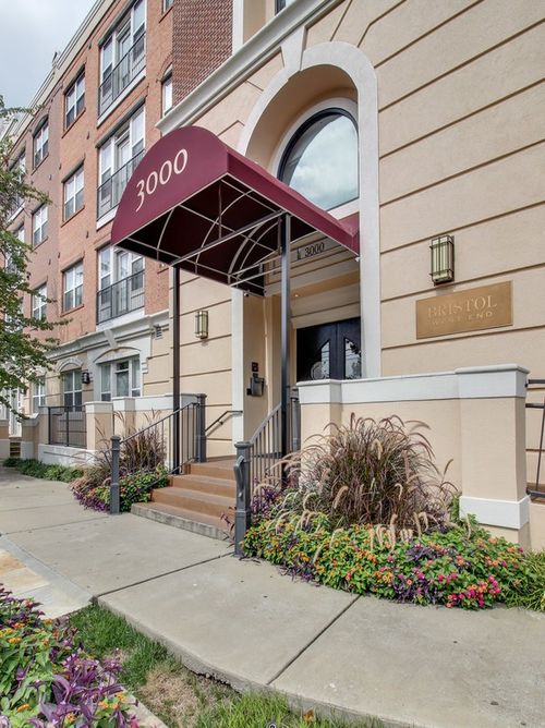 421-3000 Vanderbilt Pl, Nashville, TN, 37212-2542 | Card Image