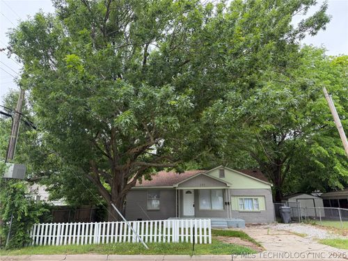 305 P St Sw, Ardmore, OK, 73401-3205 | Card Image