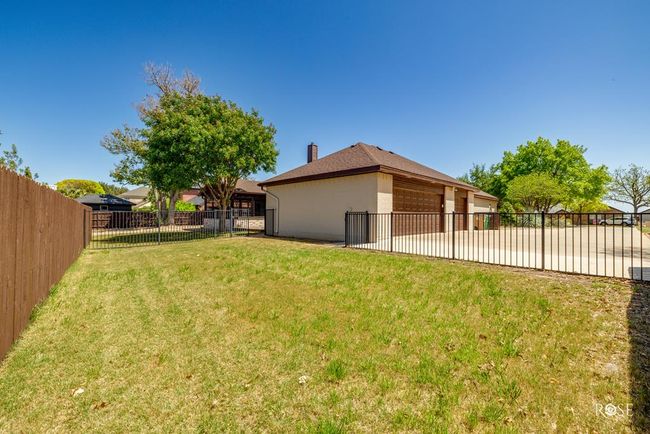 6014 Kingsbridge Dr, House other with 4 bedrooms, 3 bathrooms and 2 parking in San Angelo TX | Image 48