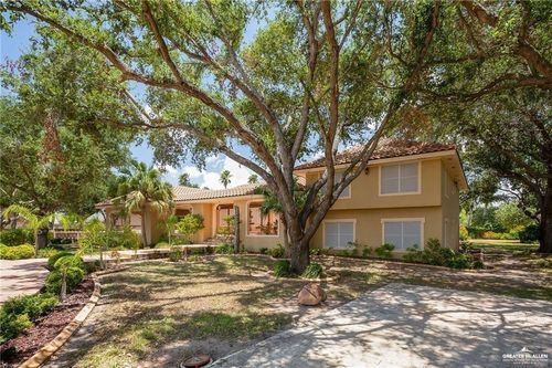 2400 Palmhurst Dr, Palmhurst, TX, 78573-8348 | Card Image