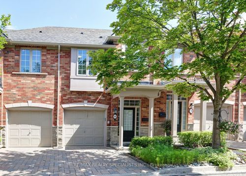 8-2401 5th Line W, Mississauga, ON, L5K1V9 | Card Image