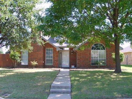 802 Red Oak Dr, Lewisville, TX, 75067-6233 | Card Image