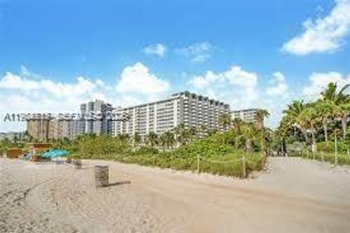 apt-638-2899 Collins Ave, Miami Beach, FL, 33140-4412 | Card Image