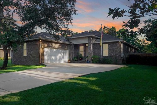 8674 Rio Vista Dr, Navarre, FL, 32566-2172 | Card Image