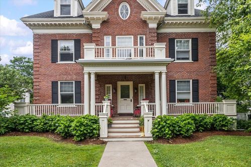 unit-203-81 S Williams St, Burlington, VT, 05401-3469 | Card Image