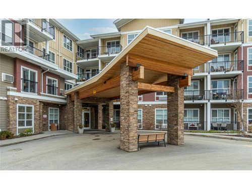 218-755 Mayfair St, Kamloops, BC, V2B5L7 | Card Image