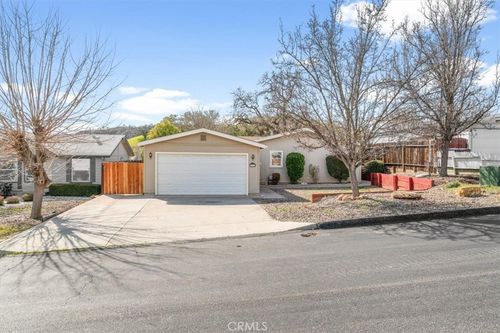 4173 Quarterhorse Way, Paso Robles, CA, 93446-9807 | Card Image