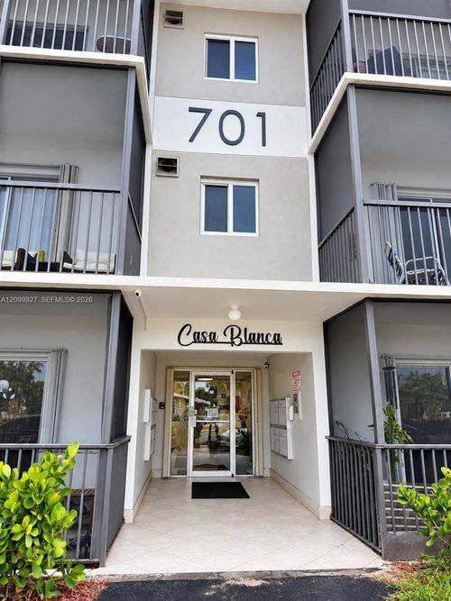 210-701 Ne 1st Ct, Hallandale Beach, FL, 33009 | Card Image