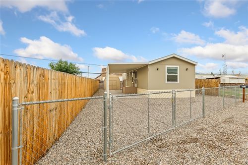 964 Harbor Dr, Bullhead City, AZ, 86442-5104 | Card Image