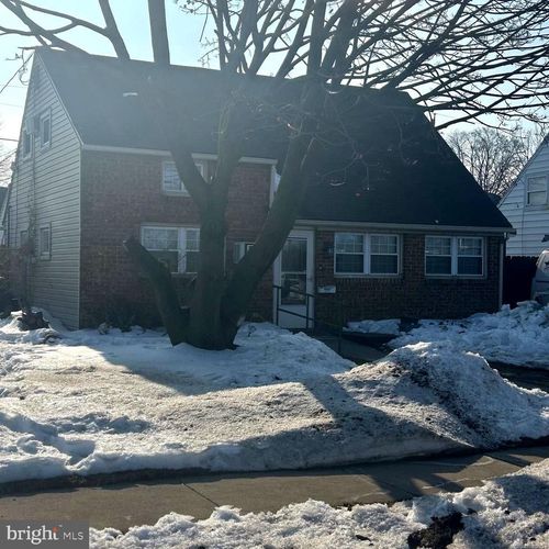 5313 Allentown Pike, TEMPLE, PA, 19560-1215 | Card Image