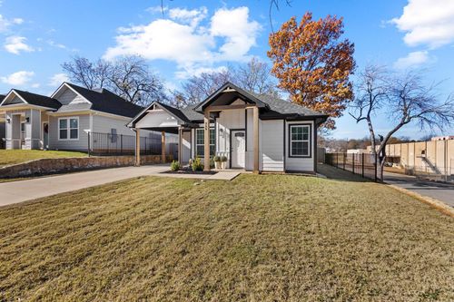759 N Eddy Ave, Denison, TX, 75020-3401 | Card Image
