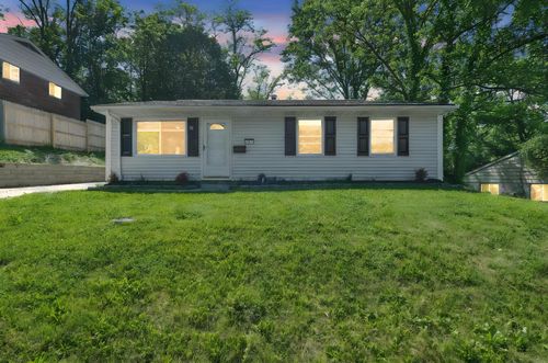 2751 Baker Ave, Cincinnati, OH, 45211-8101 | Card Image