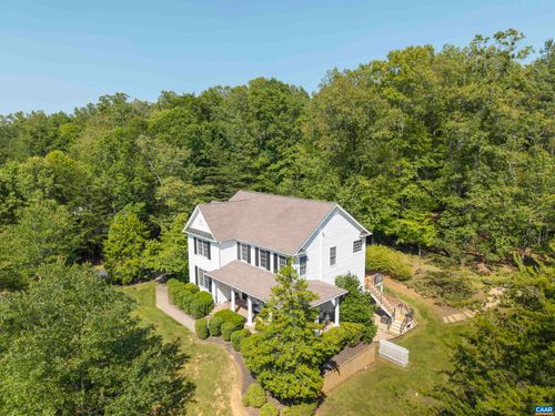 4275 Redwood Ln, EARLYSVILLE, VA, 22936-2847 | Card Image