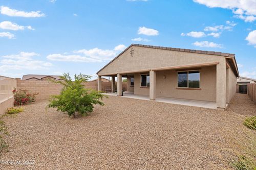 5499 W Windmill Farm Dr, Tucson, AZ, 85742-1211 | Card Image