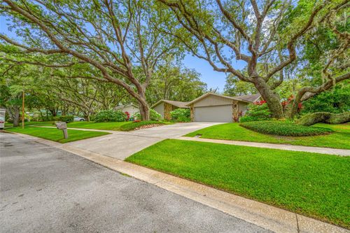 2827 Pheasant Run, CLEARWATER, FL, 33759-1119 | Card Image